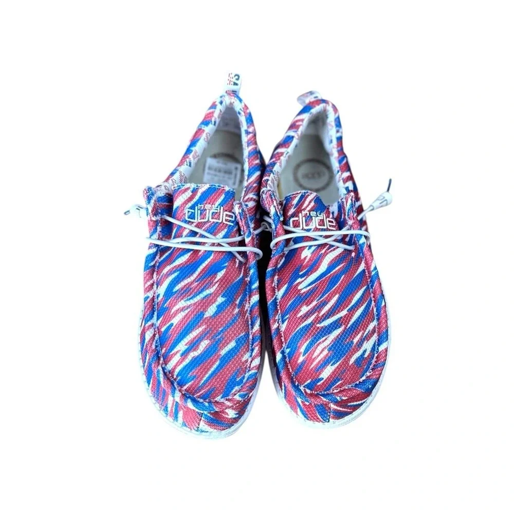 Hey Dude Wally Loafers Size 10 Red White Blue NWT Americana Print Shoes
